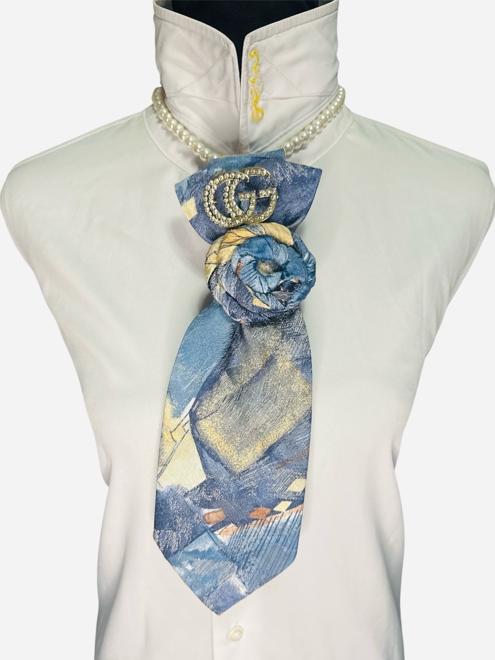 Handmade Blue & Gold Necktie with Fashion Brooch and Rose Design